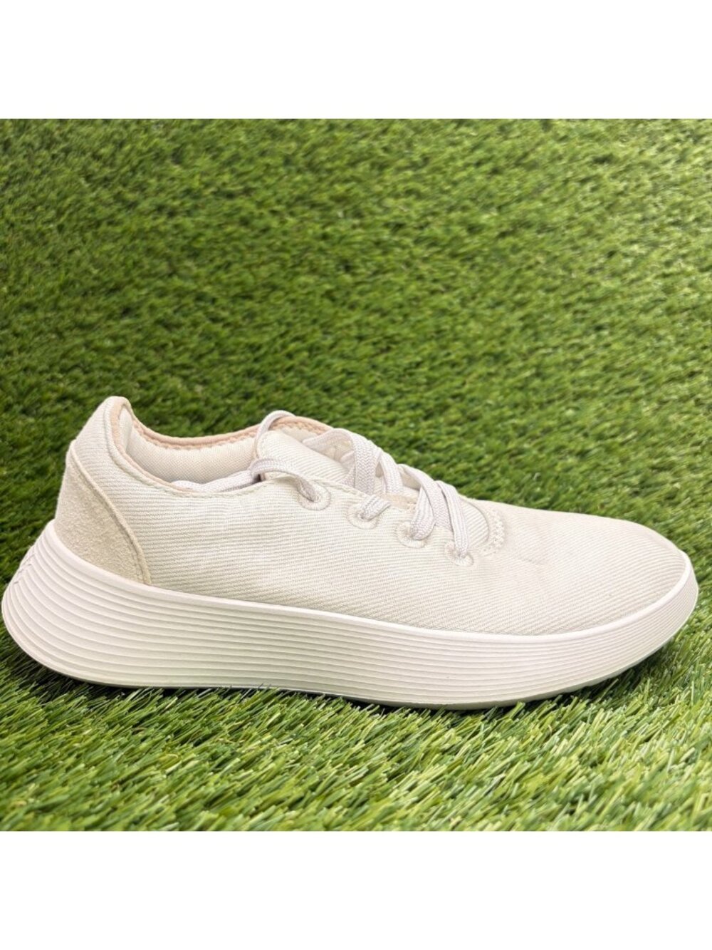 Allbirds Wool Runner 2 Womens Size 7 White Athletic Running Shoes Sneakers